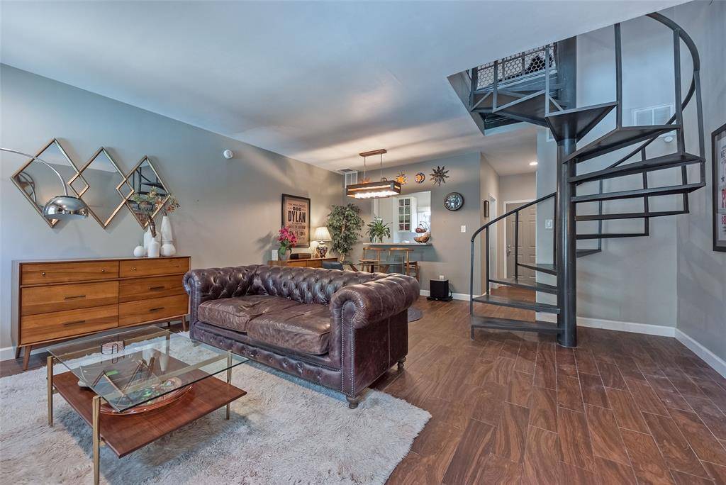 5701 Gaston Avenue #8, Dallas, TX 75214