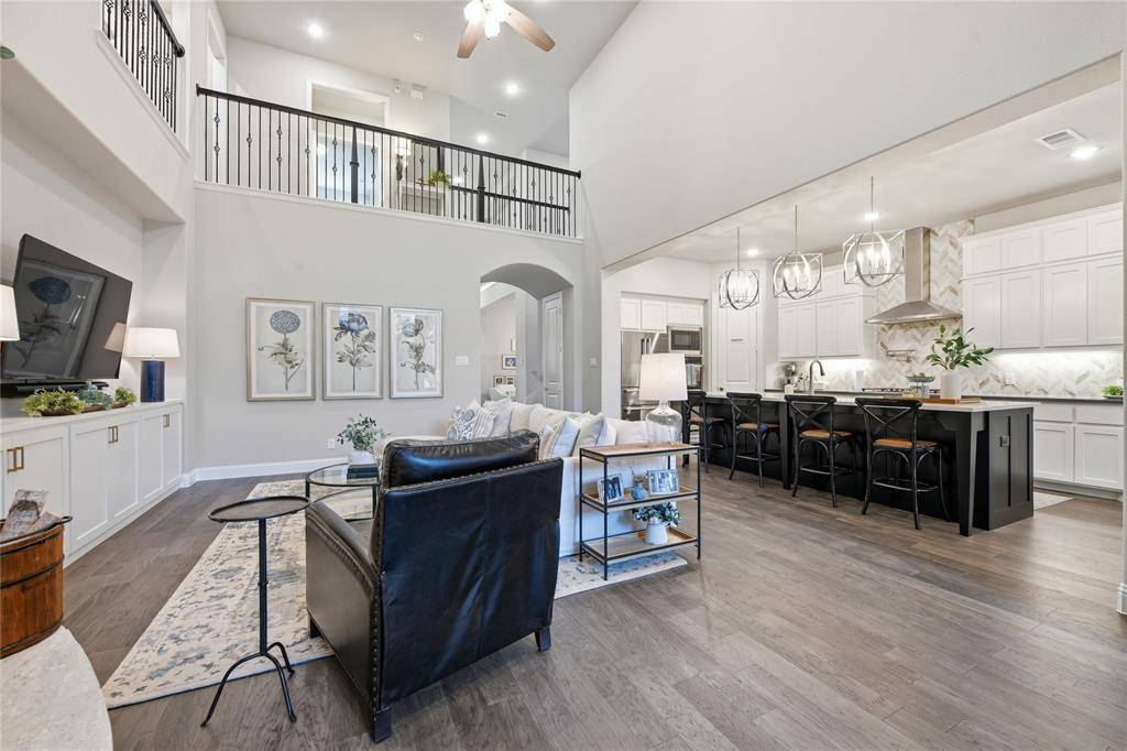 1036 Cabinside Drive, Roanoke, TX 76262