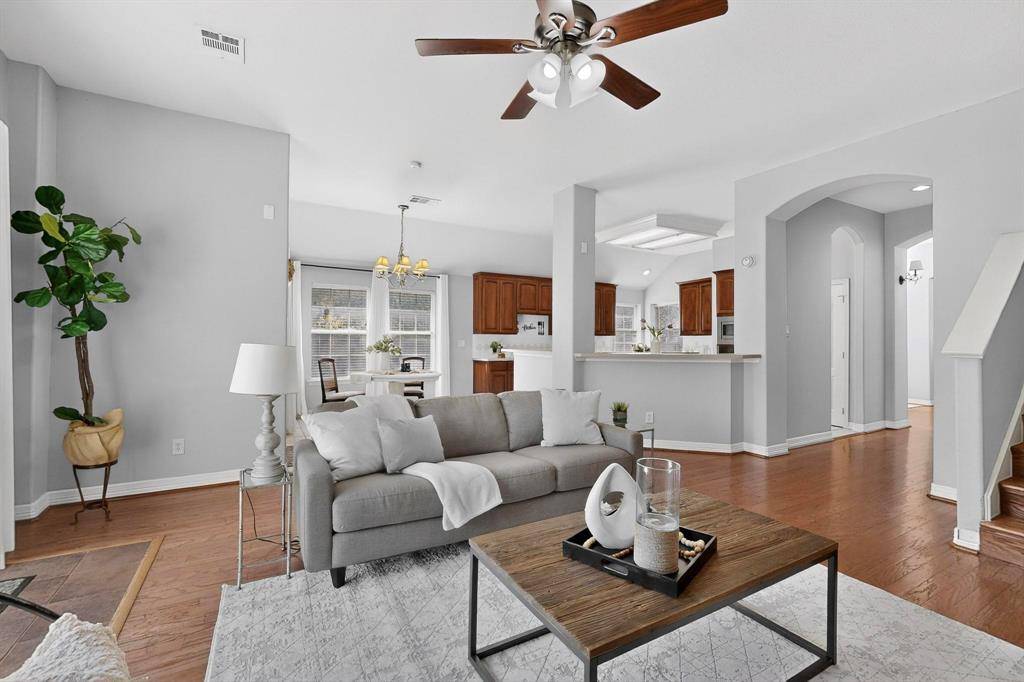 100 Shumard Court, Irving, TX 75063