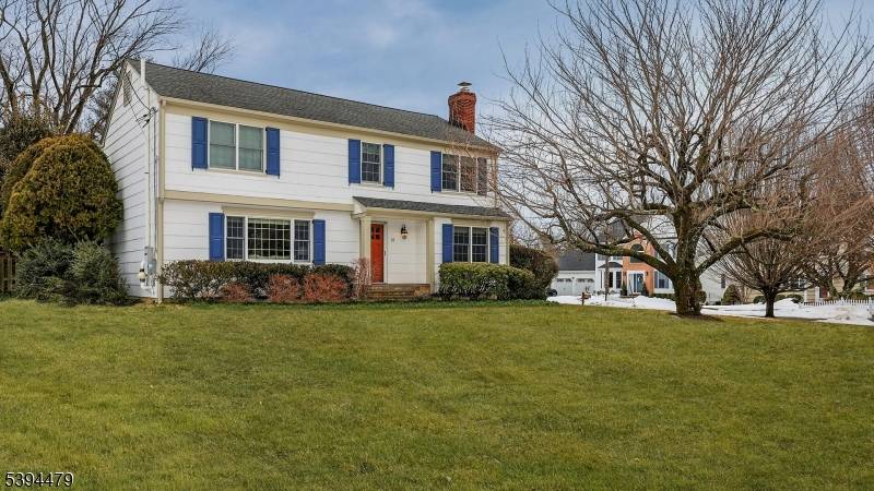 15 Columbia Dr, Bernardsville Boro, NJ 07924
