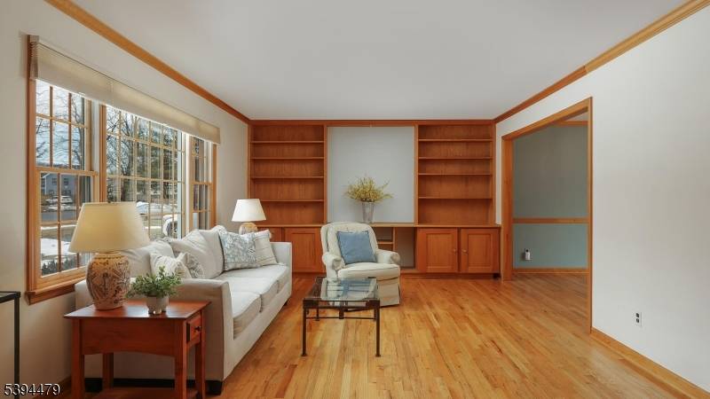 15 Columbia Dr, Bernardsville Boro, NJ 07924