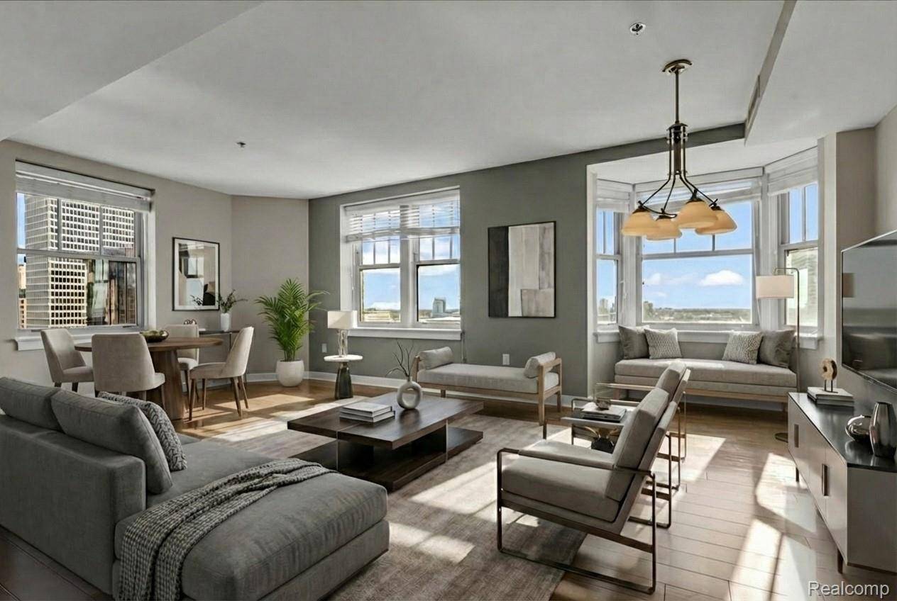 525 W LAFAYETTE BLVD #12E, Detroit, MI 48226