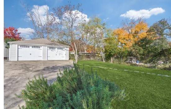 9539 Peninsula Drive, Dallas, TX 75218