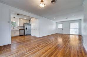 9539 Peninsula Drive, Dallas, TX 75218