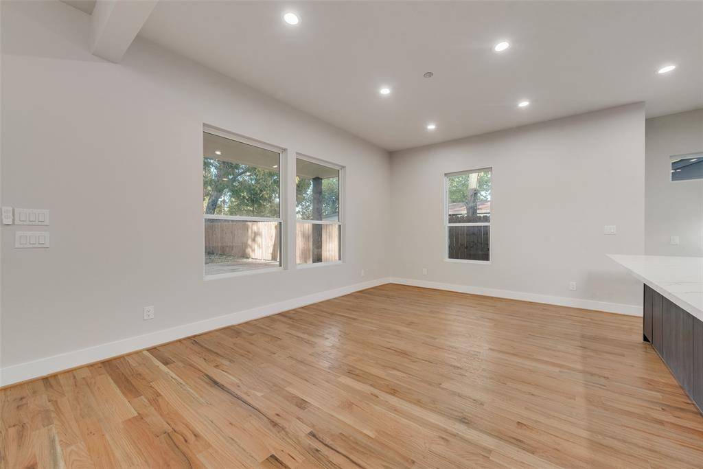 1623 Lansford Avenue, Dallas, TX 75224