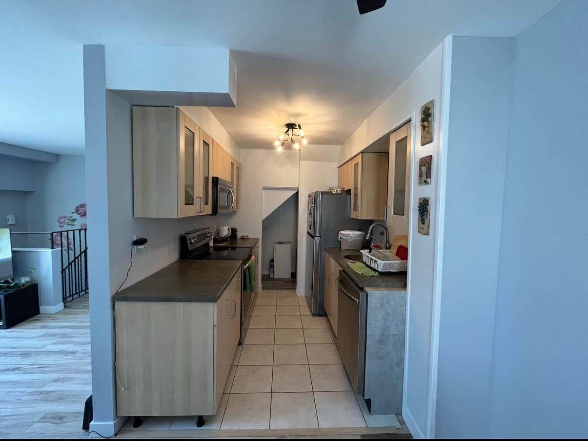 20 A Sonnet Crescent CRES #135, Bells Corners And South To Fallowfield, ON K2H 8W7