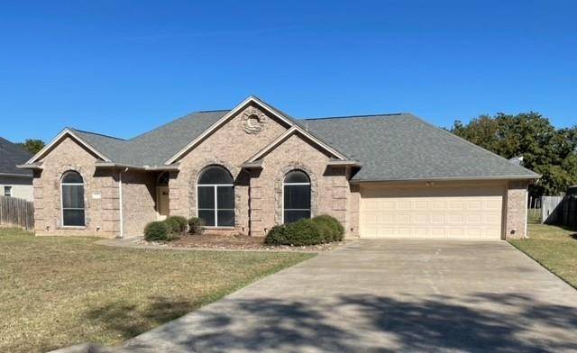 809 Amon Trail, Azle, TX 76020