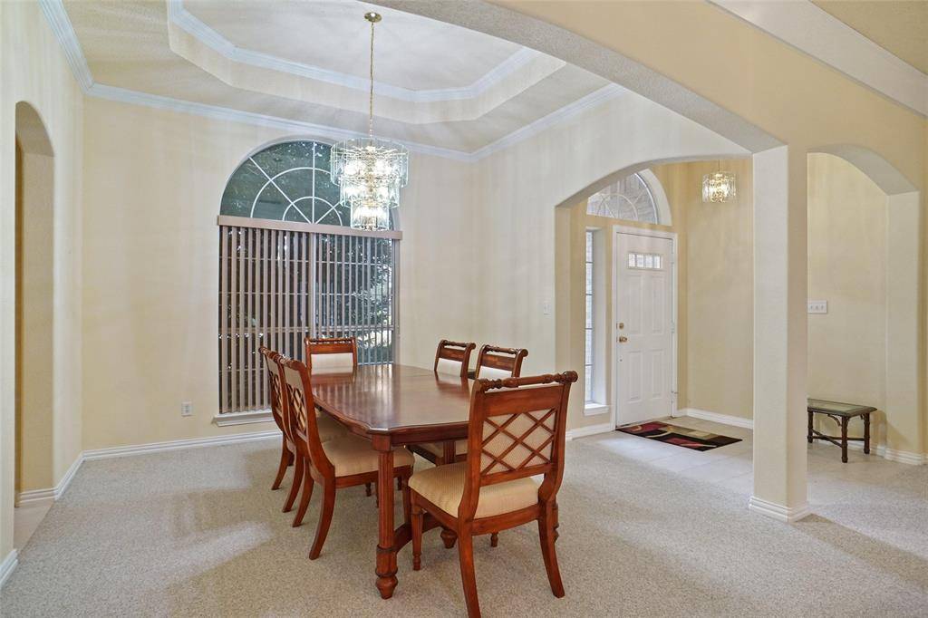 809 Amon Trail, Azle, TX 76020