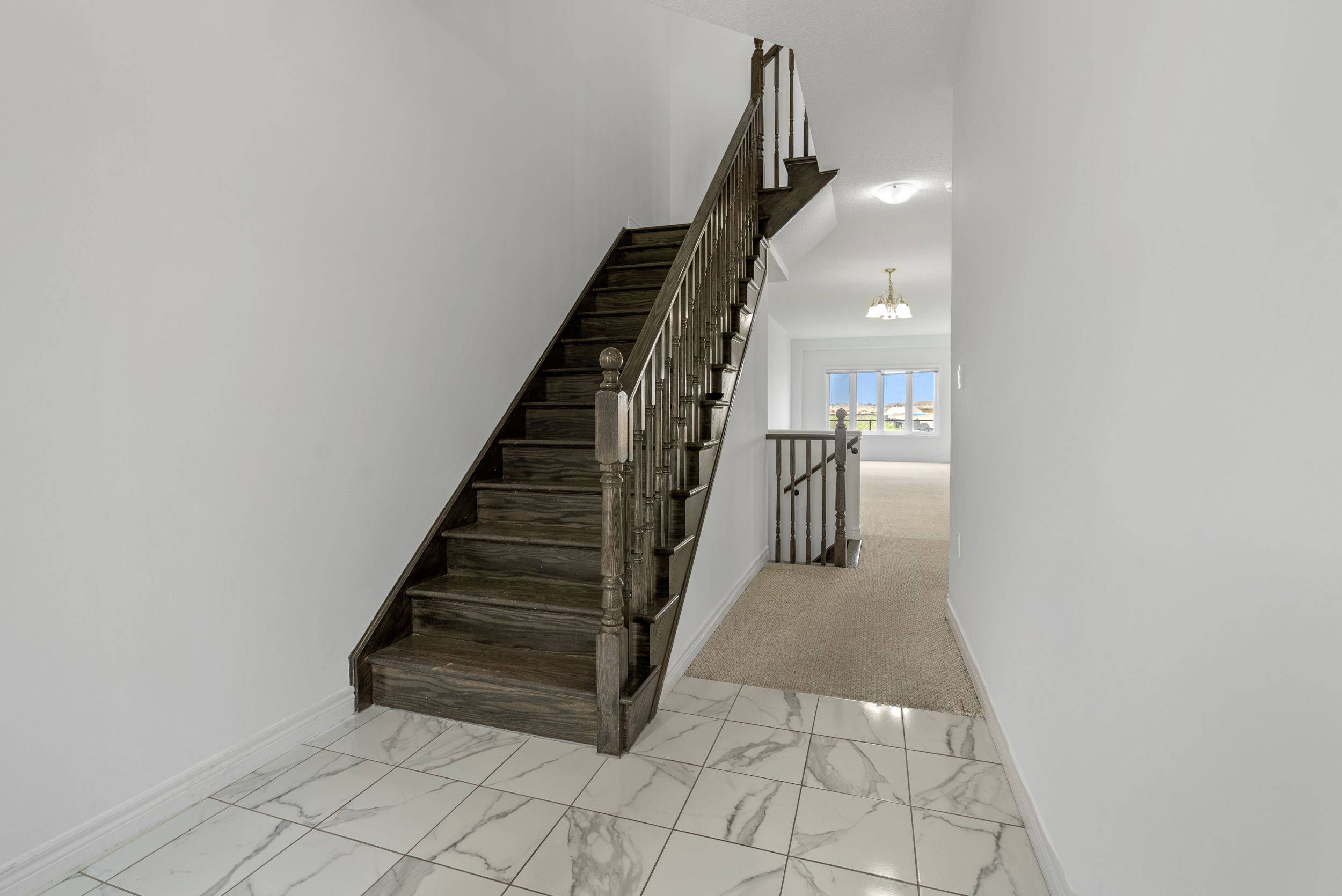 56 Rockledge DR, Hamilton, ON L0R 1P0