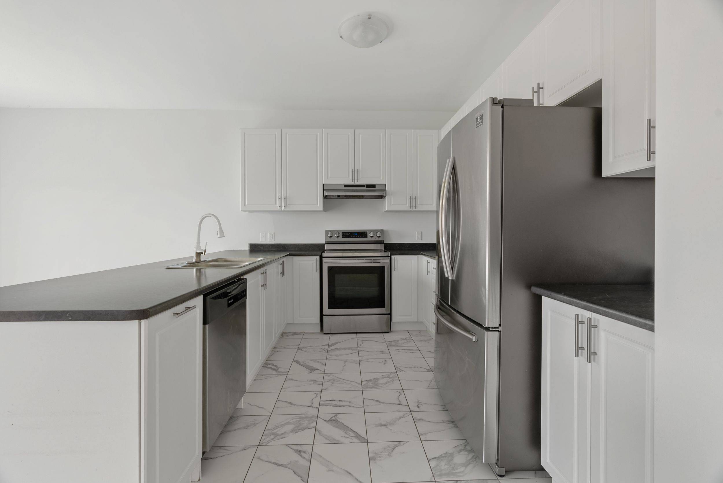 56 Rockledge DR, Hamilton, ON L0R 1P0