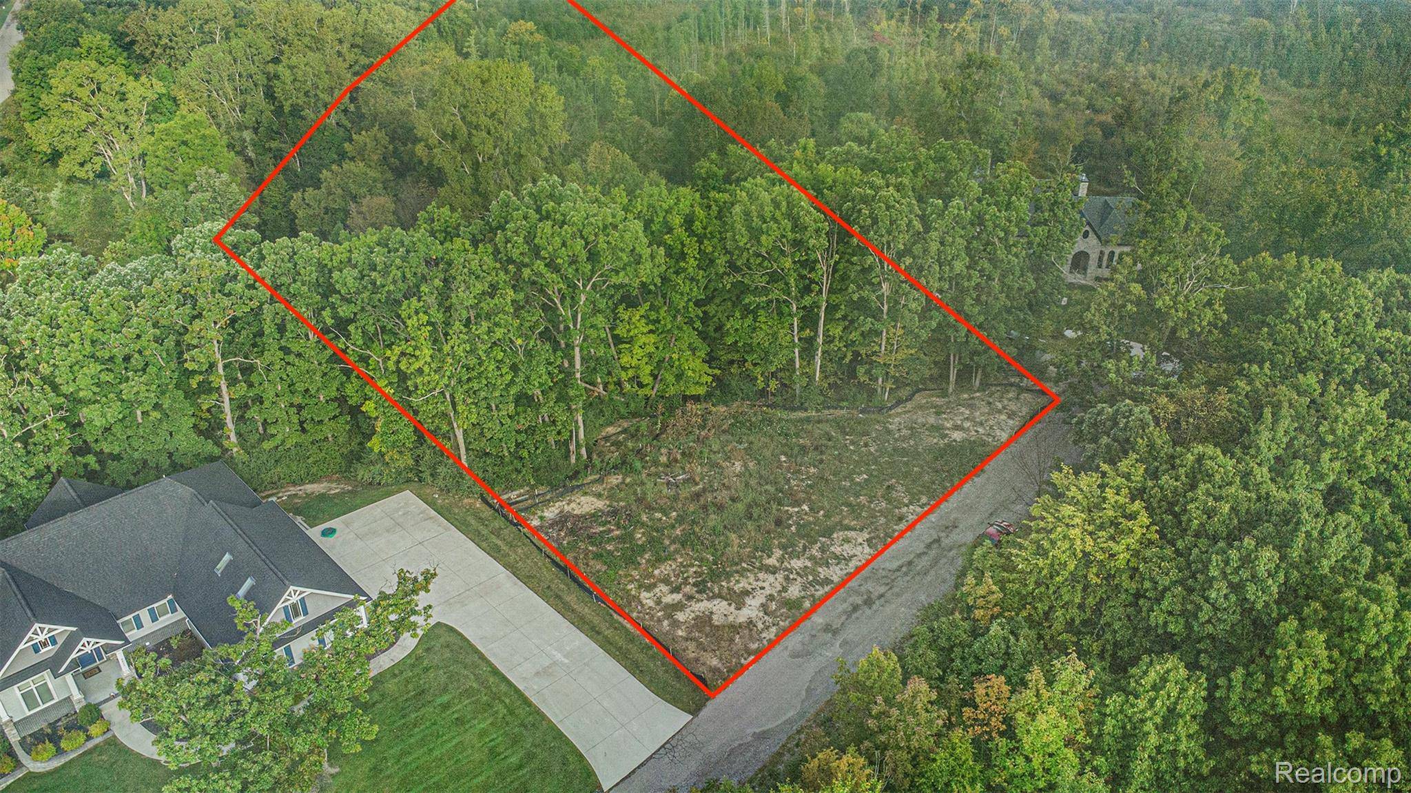 62 Preserve DR, Tyrone Township, MI 48430