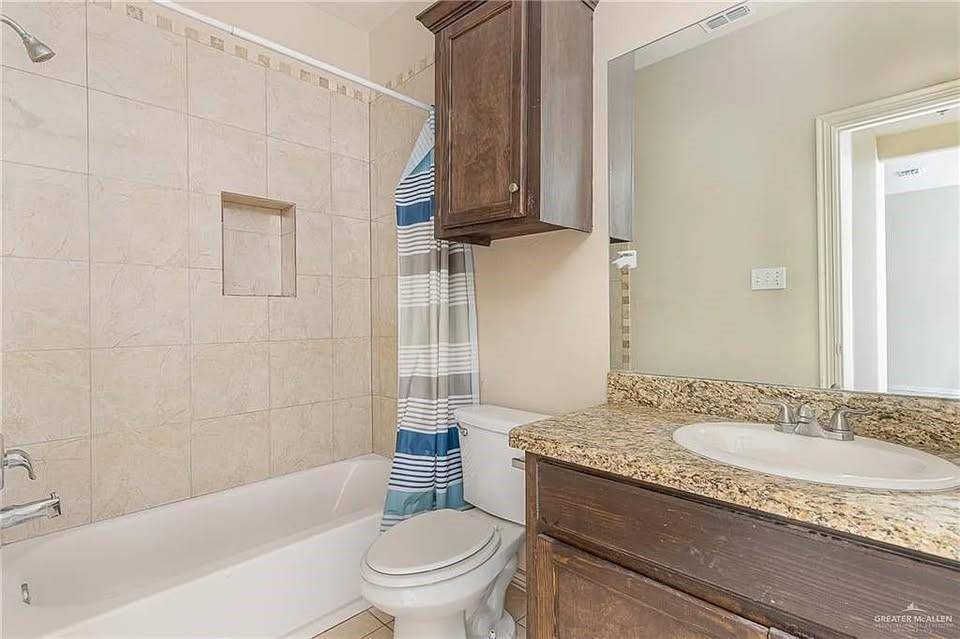 108 N Linares Street, Alton, TX 78573