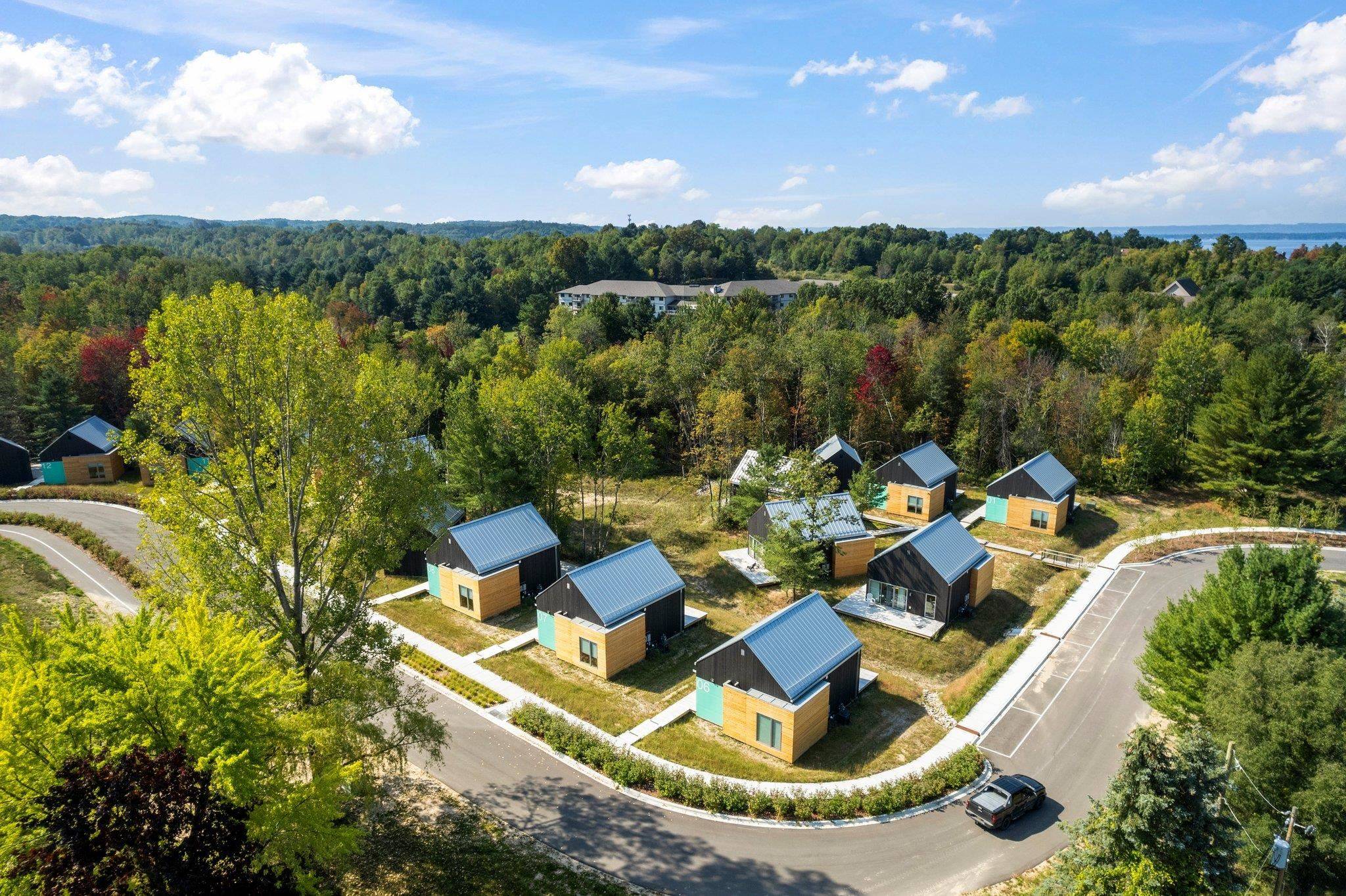 5961 E Oslo ST, Acme Twp, MI 49690