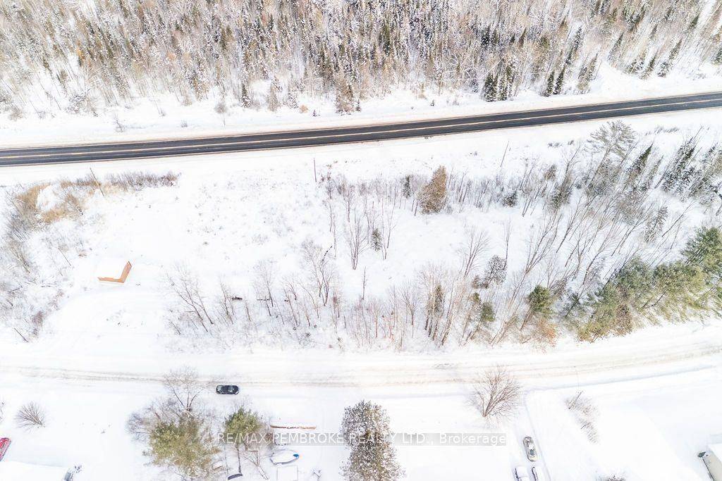 88 Lance RD, Laurentian Hills, ON K0J 1P0