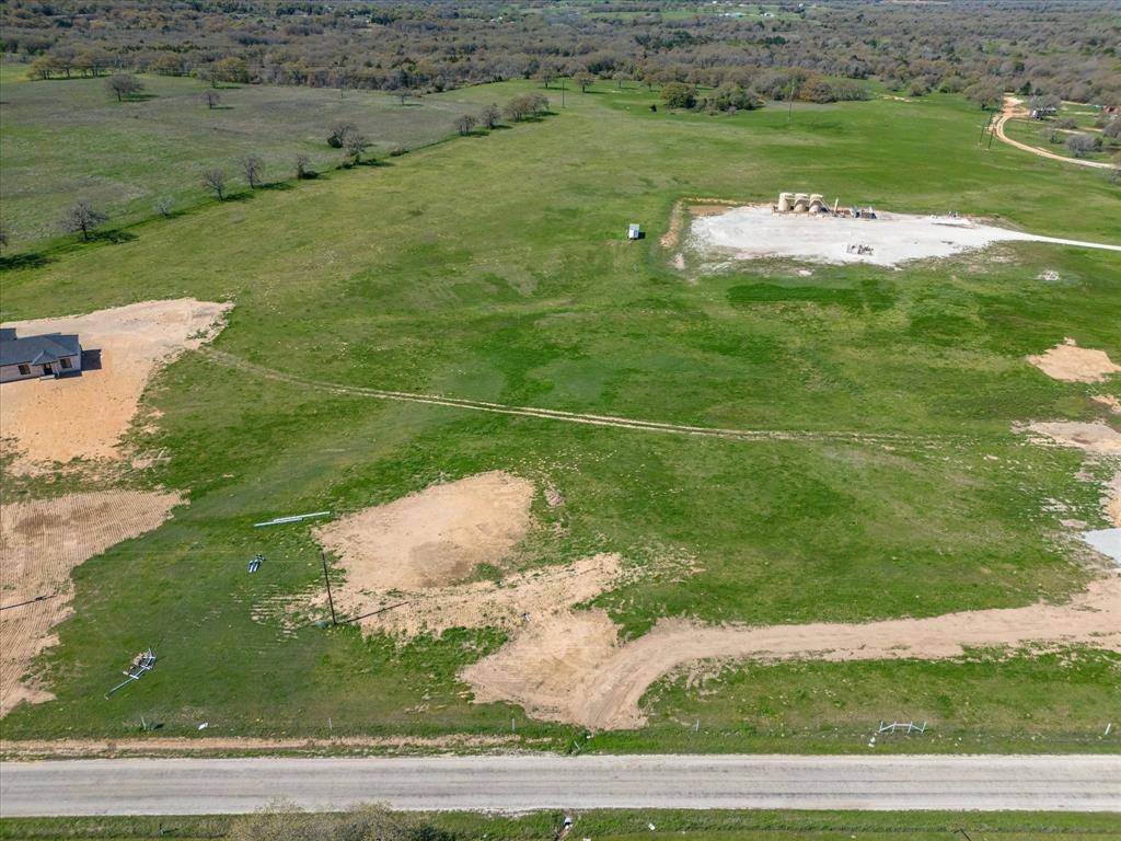 1200 County Road 2475, Alvord, TX 76225