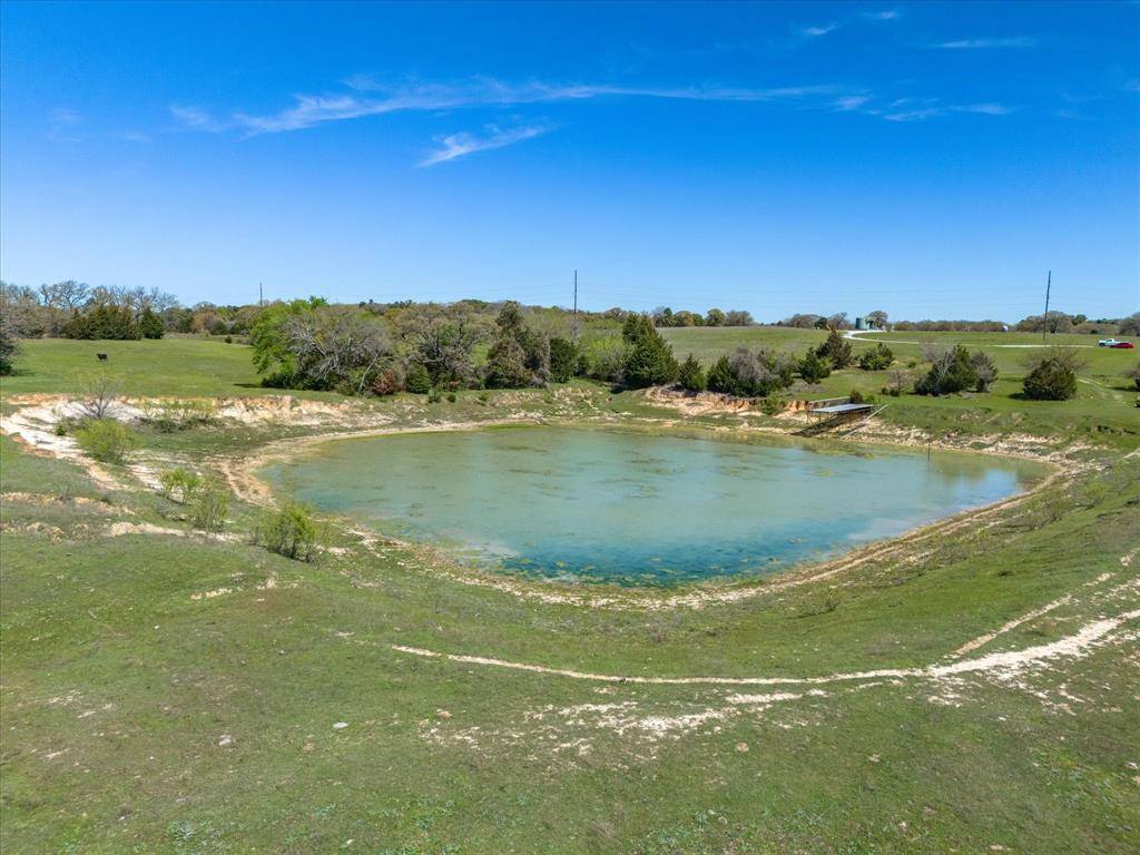 1230 County Road 2475, Alvord, TX 76225