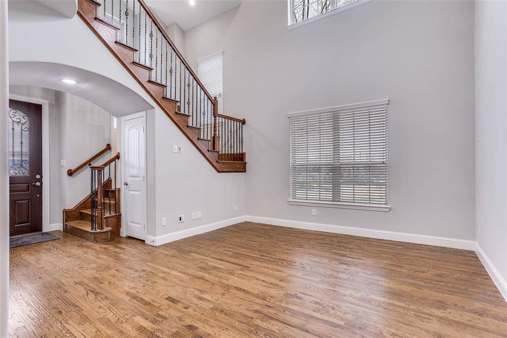 869 Rohan Drive, Richardson, TX 75081