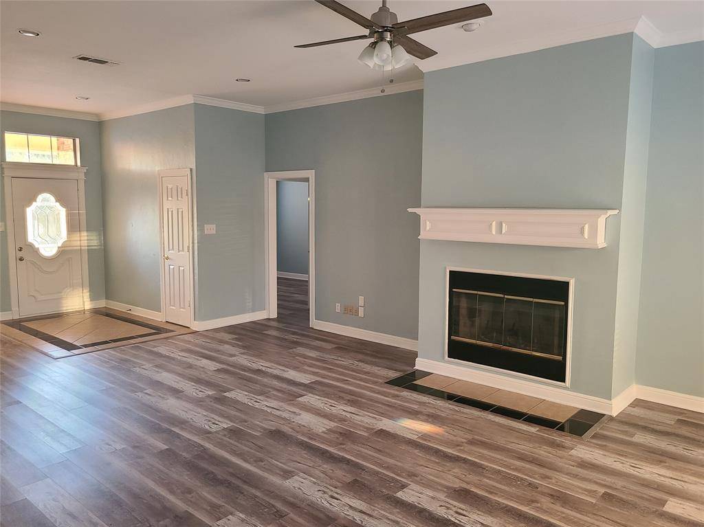 8921 Bontura Road, Granbury, TX 76049