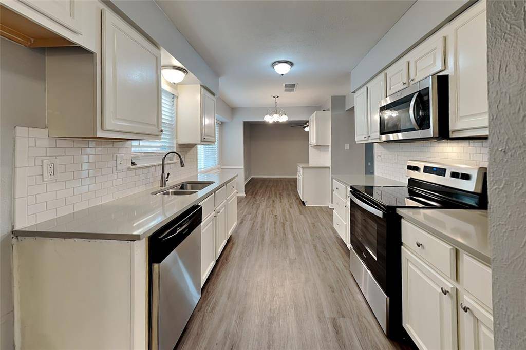 2049 Cologne Drive, Carrollton, TX 75007