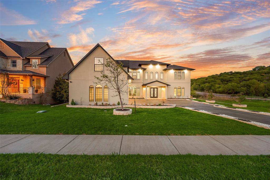 464 Breezeway Court, Cedar Hill, TX 75104