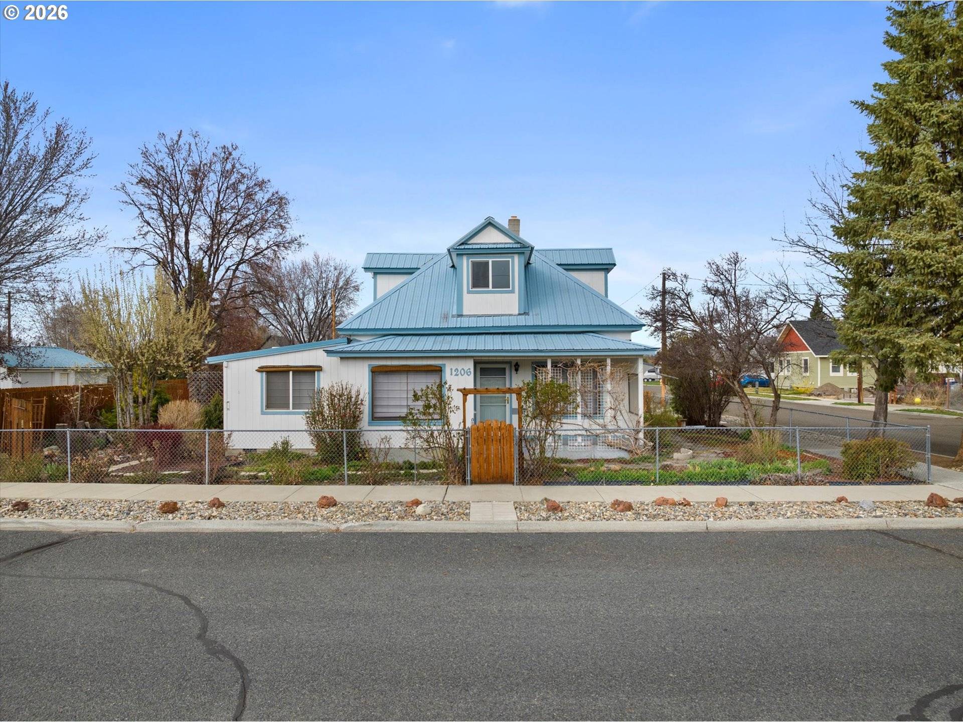 1206 BROADWAY ST, Baker City, OR 97814