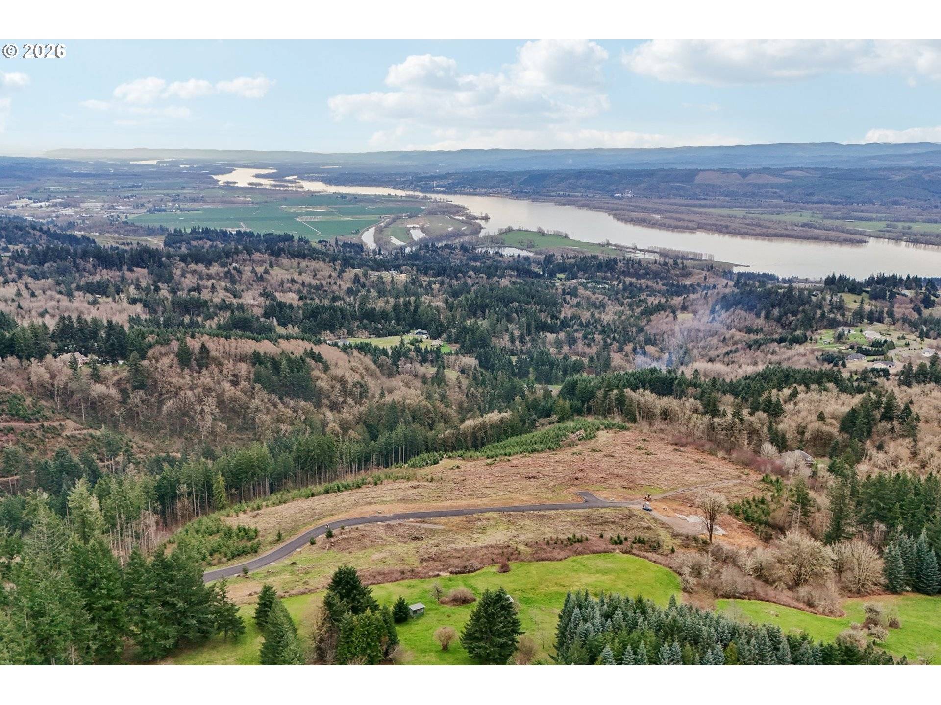 685 Anderson DR #C-3, Kalama, WA 98625