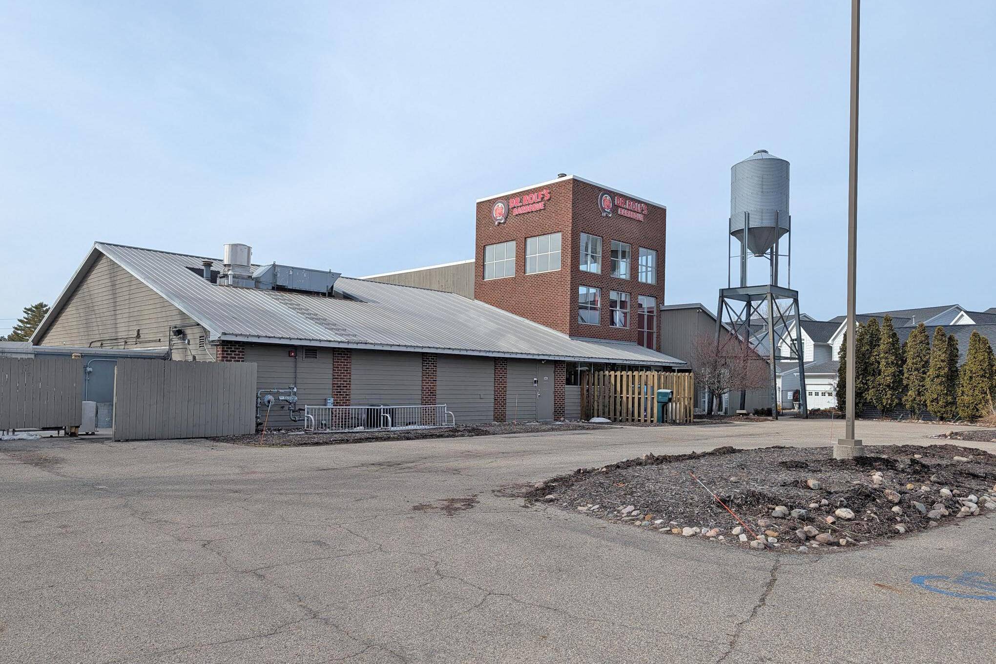 971 W Savidge ST, Spring Lake Vllg, MI 49456