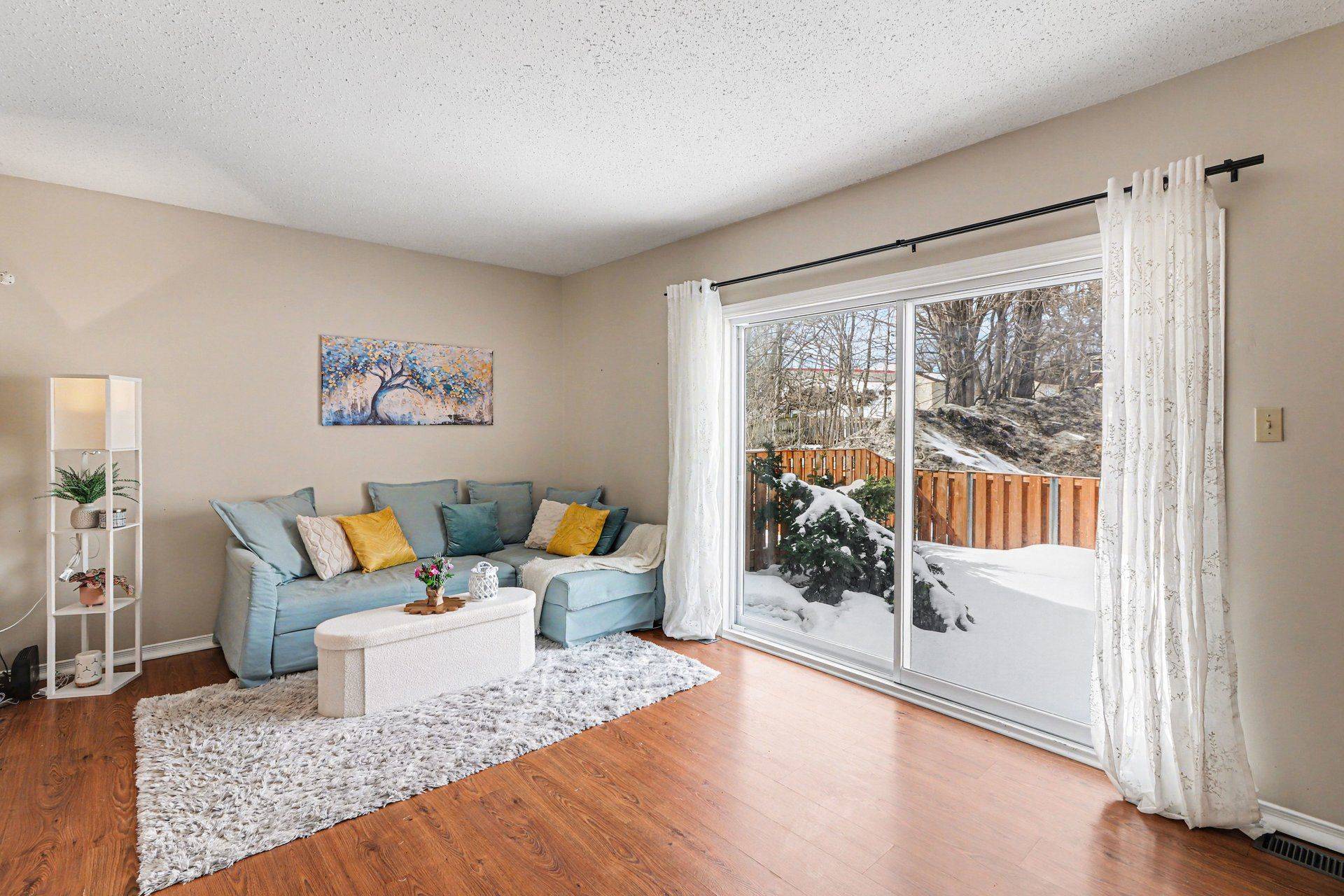 1120 Chimney Hill WAY, Beacon Hill North - South And Area, ON K1J 8Z6