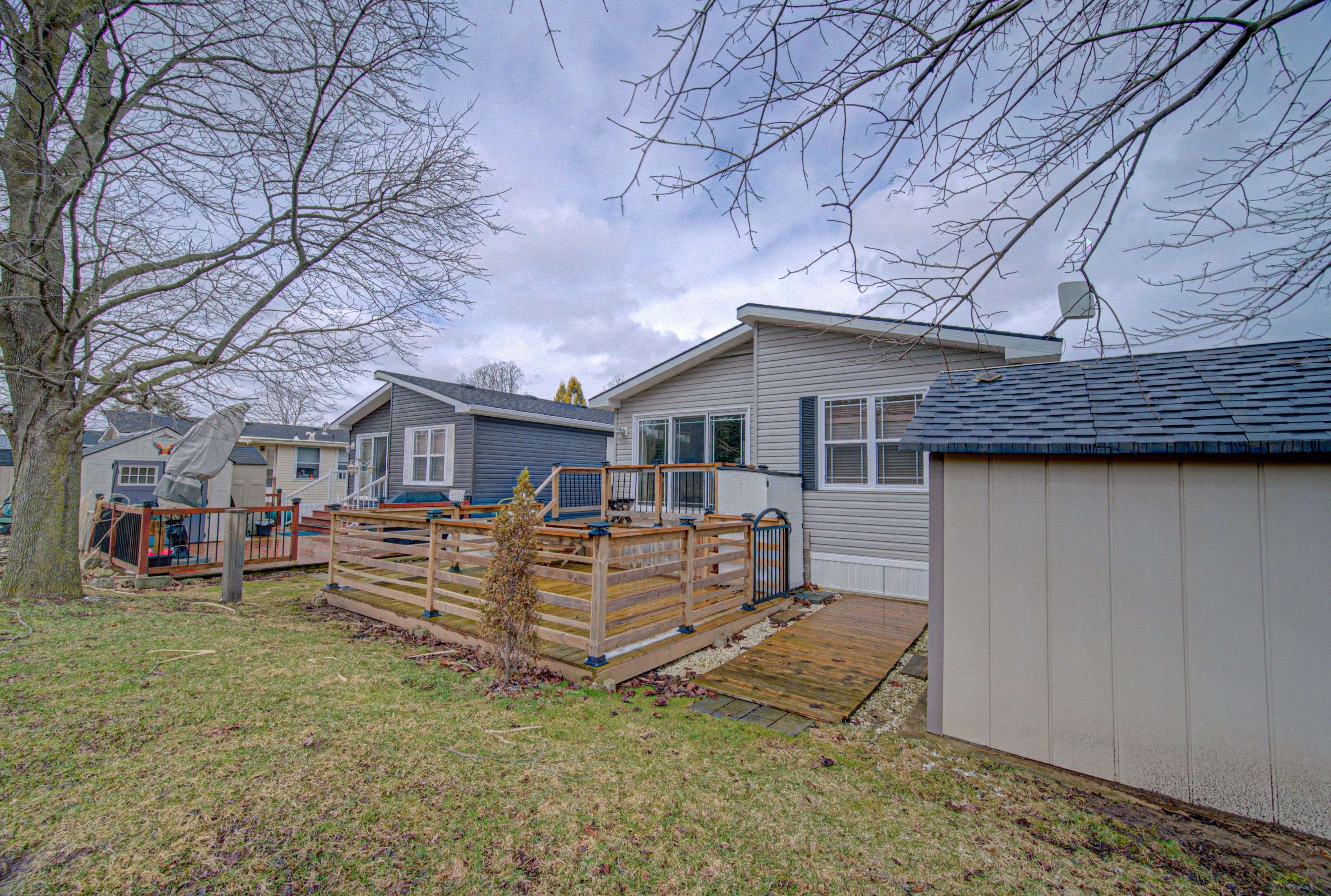 1429 SHEFFIELD RD #11, Hamilton, ON N1R 8B2