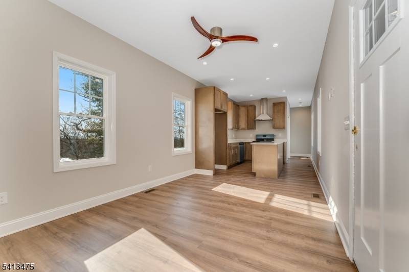 48 Northwood Dr, High Bridge Boro, NJ 08829