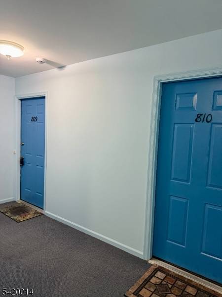 809 Woodhaven Dr, Edison Twp., NJ 08817