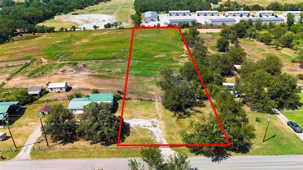 1083 E 1st Street, Weatherford, TX 76086