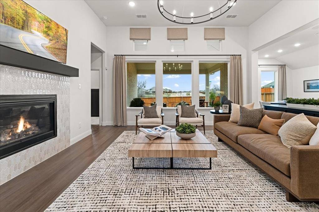 1435 Canadian Lane, Van Alstyne, TX 75495