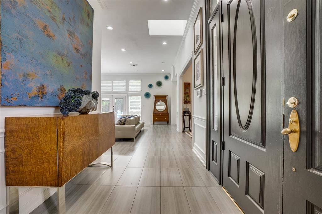 7220 Lavendale Circle, Dallas, TX 75230