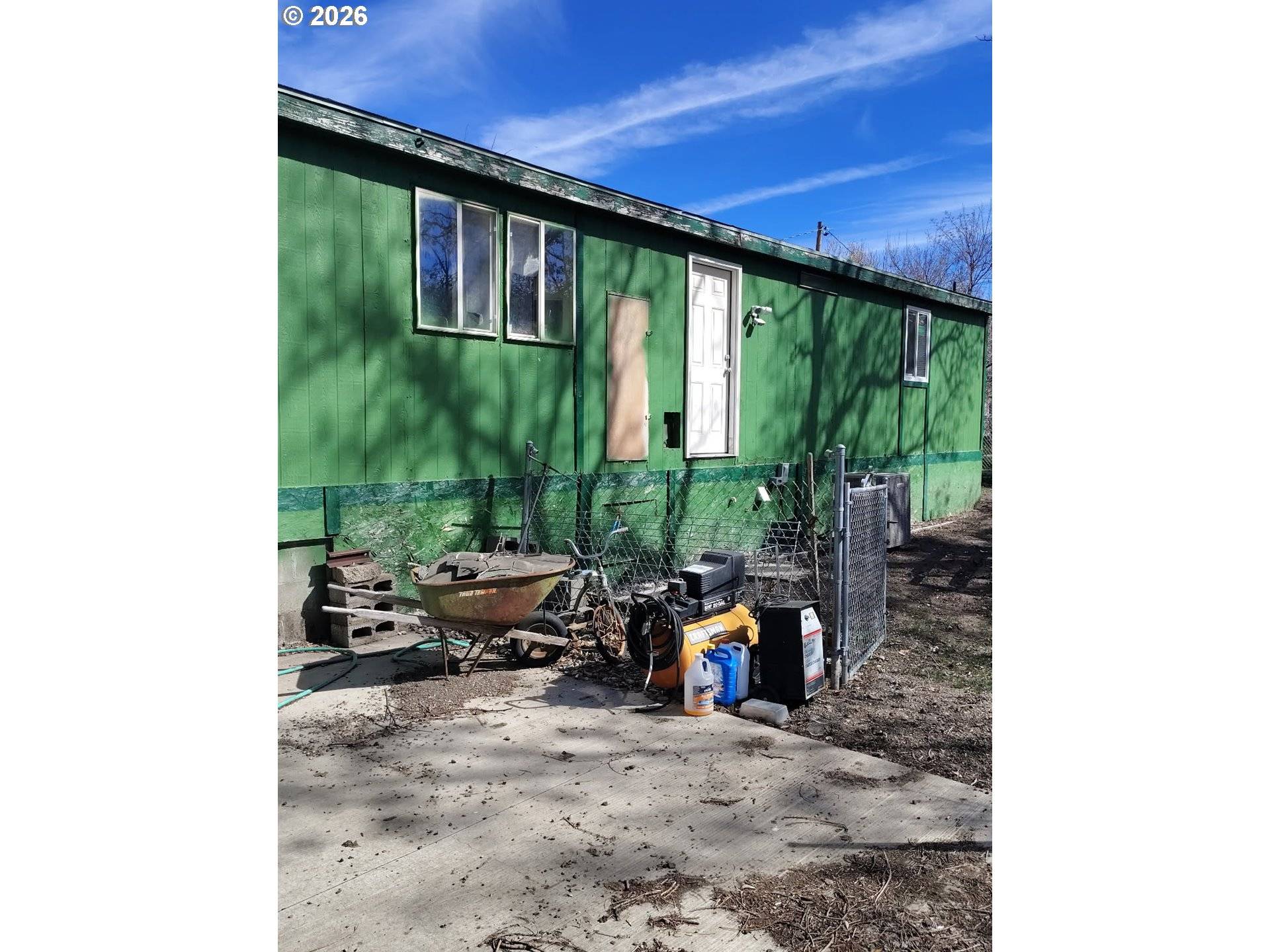 235 S H ST, Lakeview, OR 97630