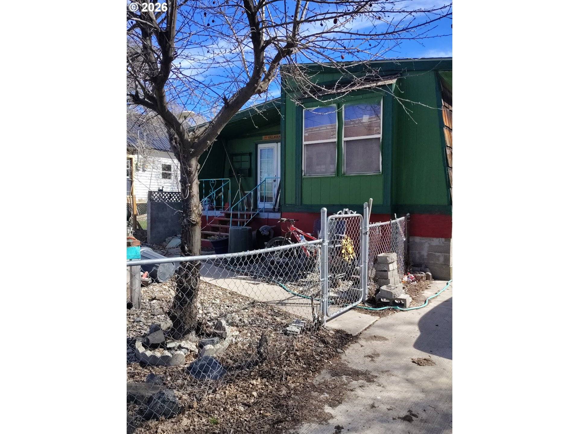 235 S H ST, Lakeview, OR 97630