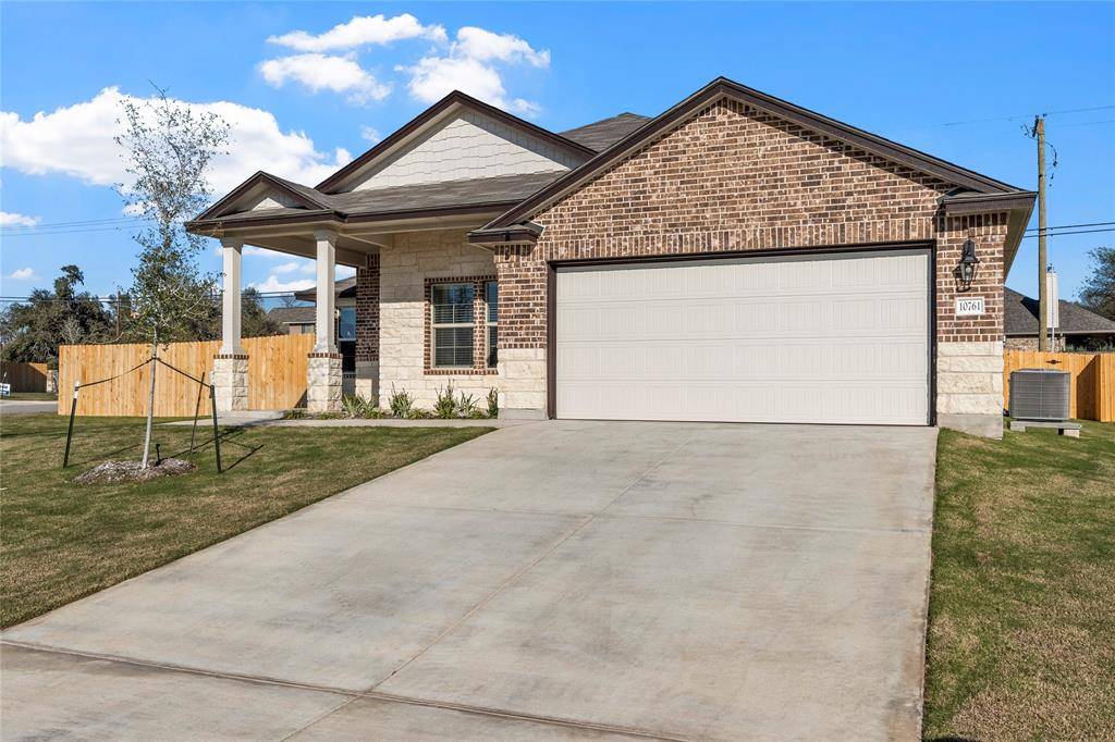 10761 Chesson Flats Drive, Waco, TX 76708