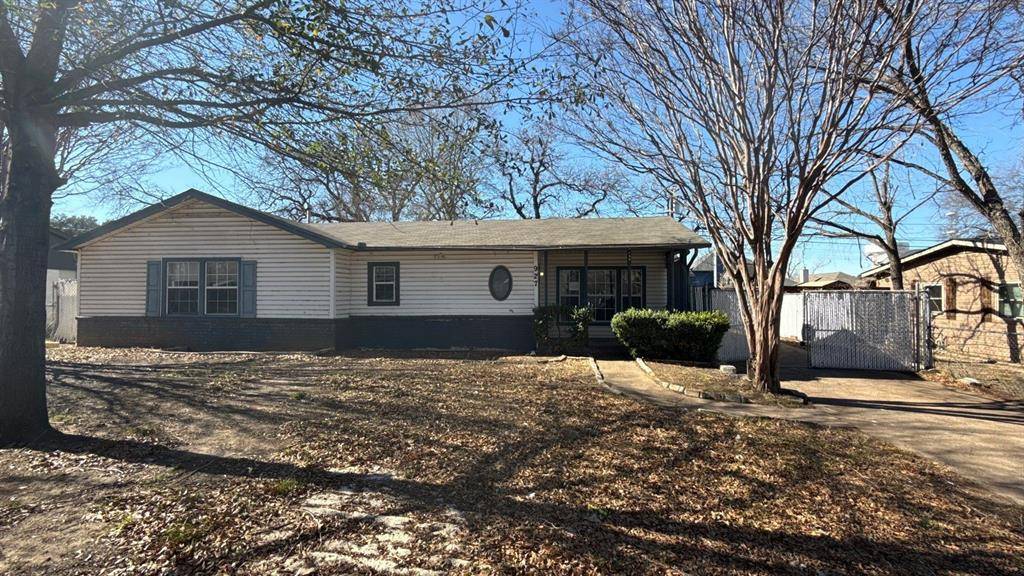 927 Powell Road, Mesquite, TX 75149