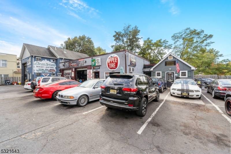 260 W Scott Ave, Rahway City, NJ 07065