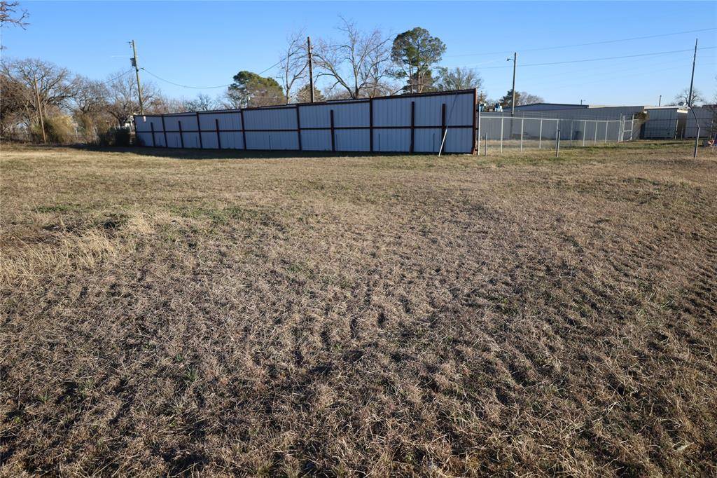 4208 N Main Street, Cleburne, TX 76058