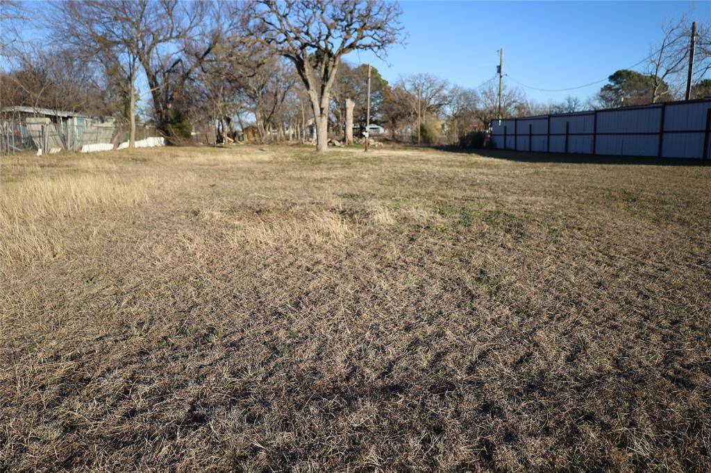4208 N Main Street, Cleburne, TX 76058