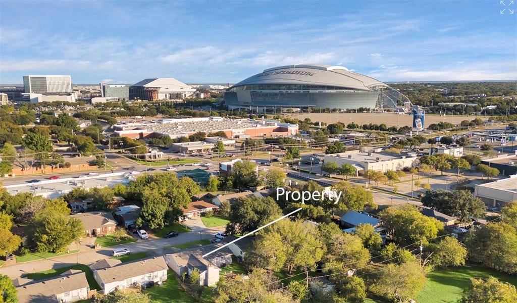 1110 Park Street, Arlington, TX 76011