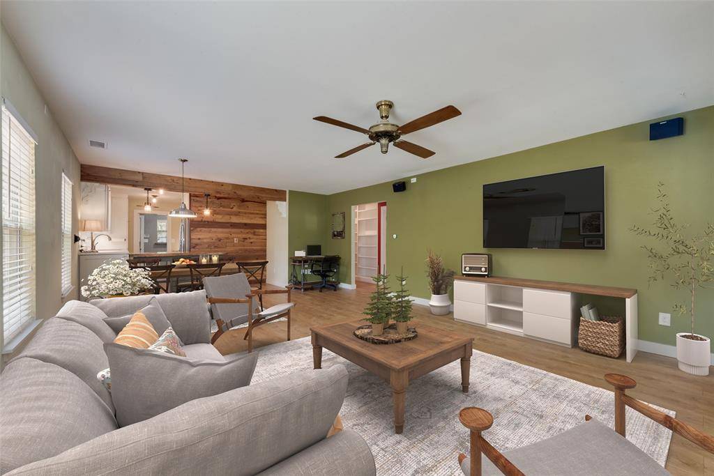 523 Houston Street, Cedar Hill, TX 75104