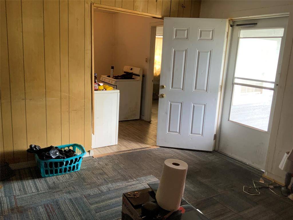 5646 Arlington Park Drive, Dallas, TX 75235