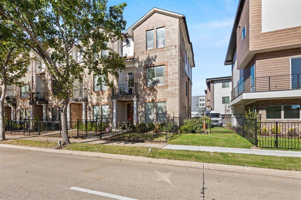 13900 Noel Road #23, Dallas, TX 75240