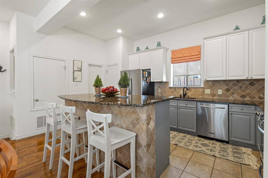 13900 Noel Road #23, Dallas, TX 75240