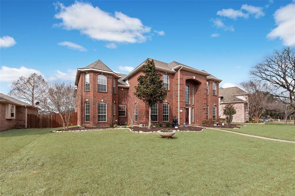 3207 Abingdon Drive, Richardson, TX 75082