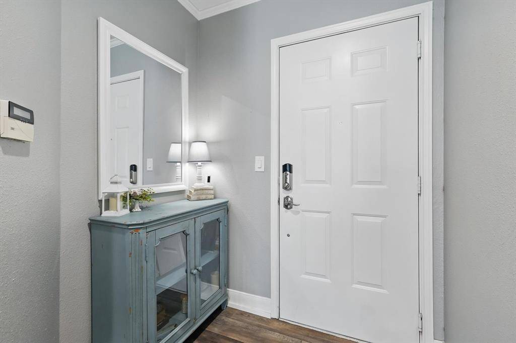 3575 Lone Star Circle #712, Fort Worth, TX 76177