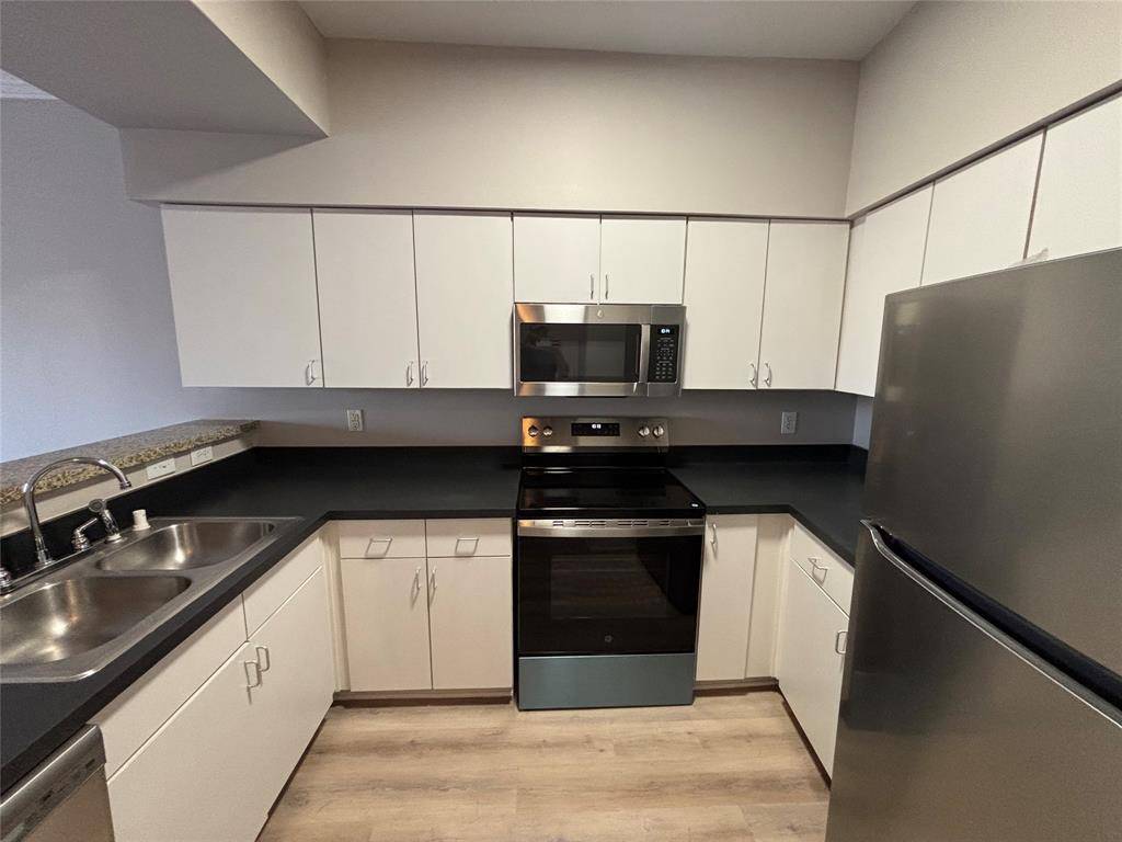 3102 Kings Road #1301, Dallas, TX 75219