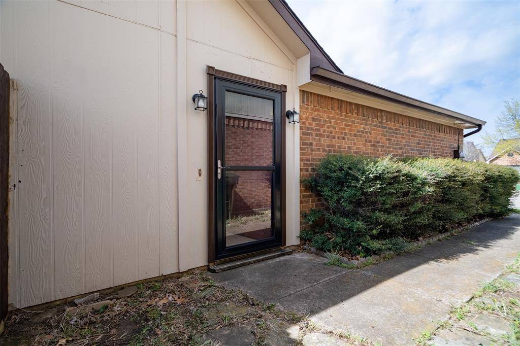 1124 Settlers Way, Lewisville, TX 75067